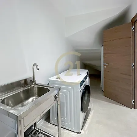 Les Marines De Palasca