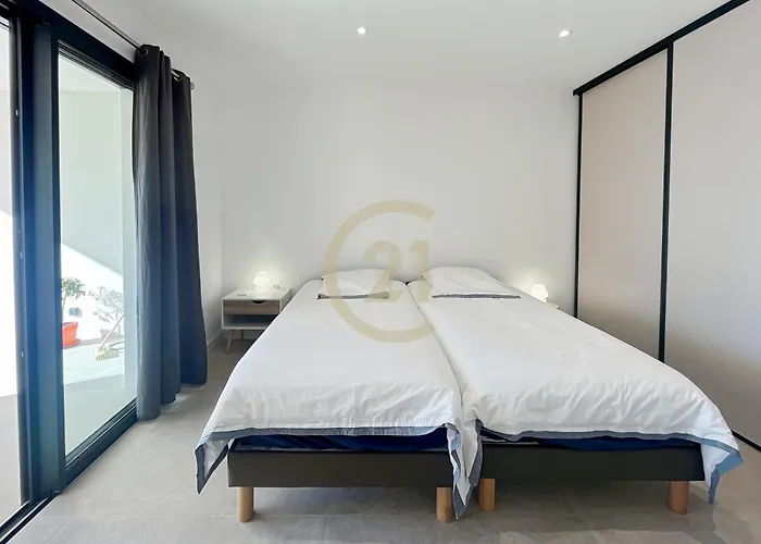 Les Marines De Palasca (Corsica)